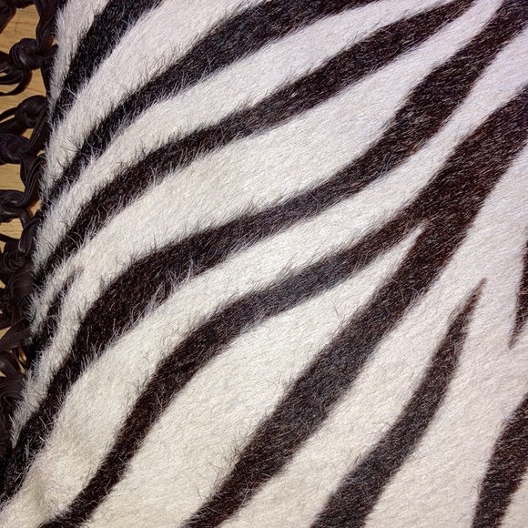 20X20 DECORATIVE HAIR HIDE ZEBRA PRINT PILLOW w FRINGE - Picture 3 of 3